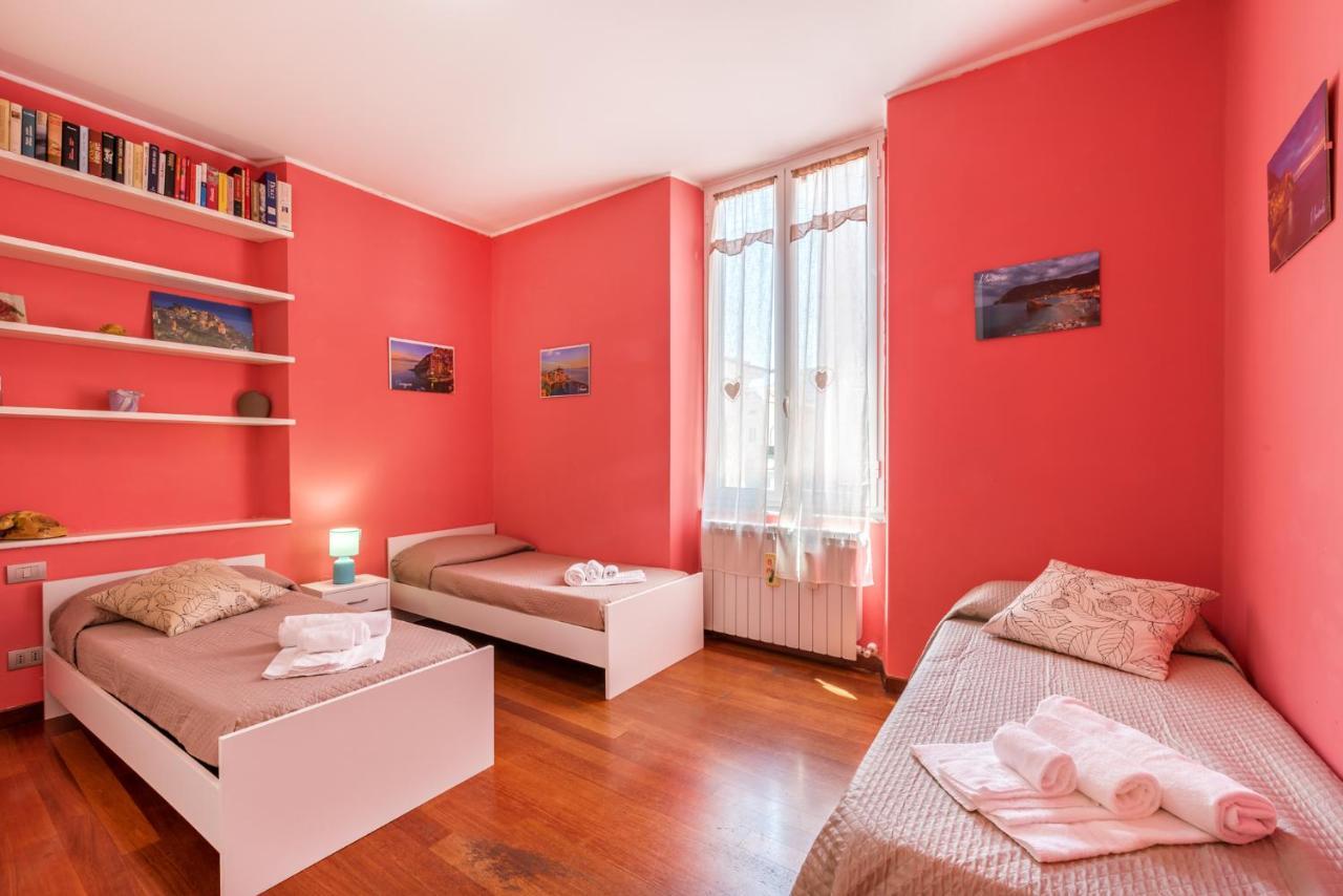 Holiday House La Spezia Esterno foto